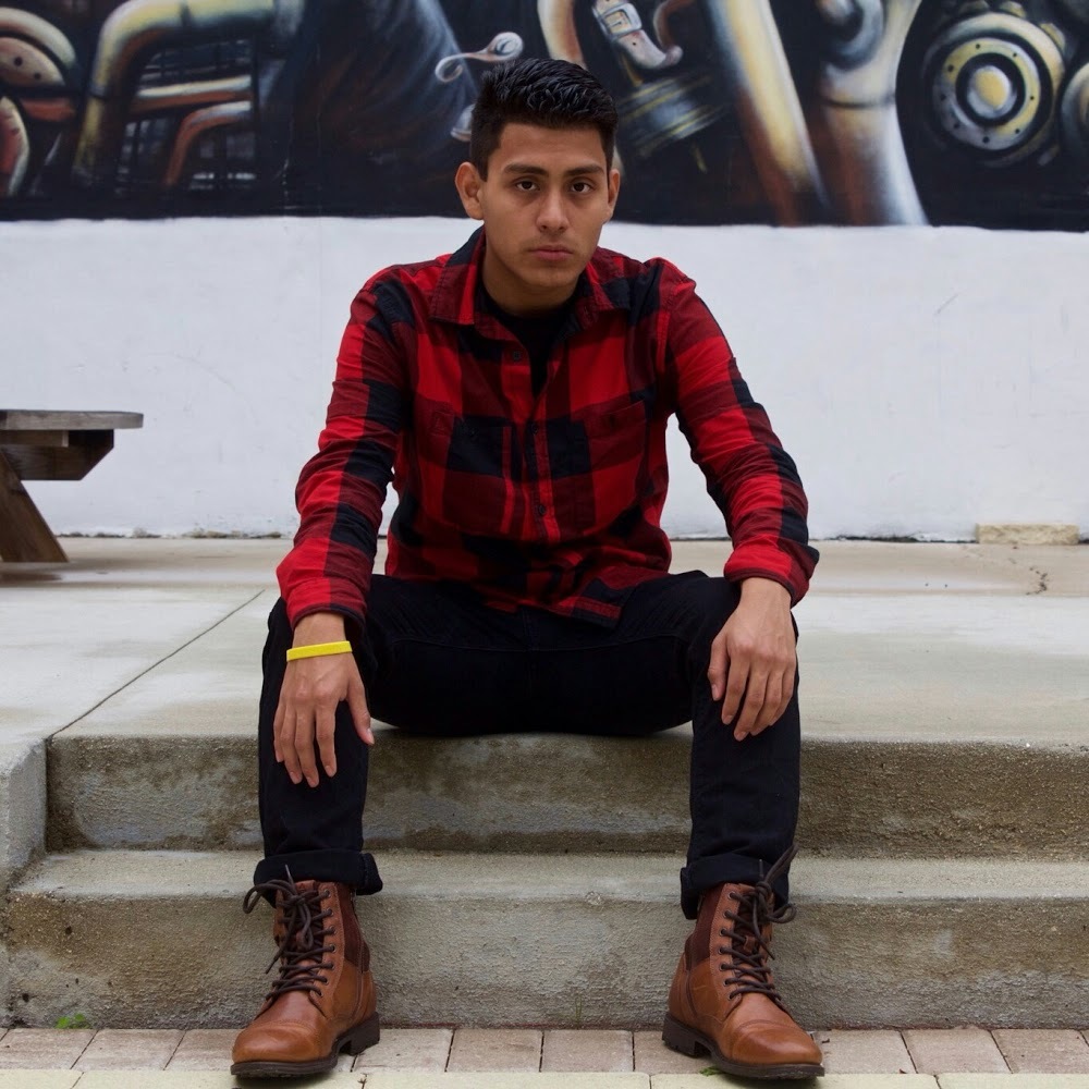 Meet your Posher, Jean carlos